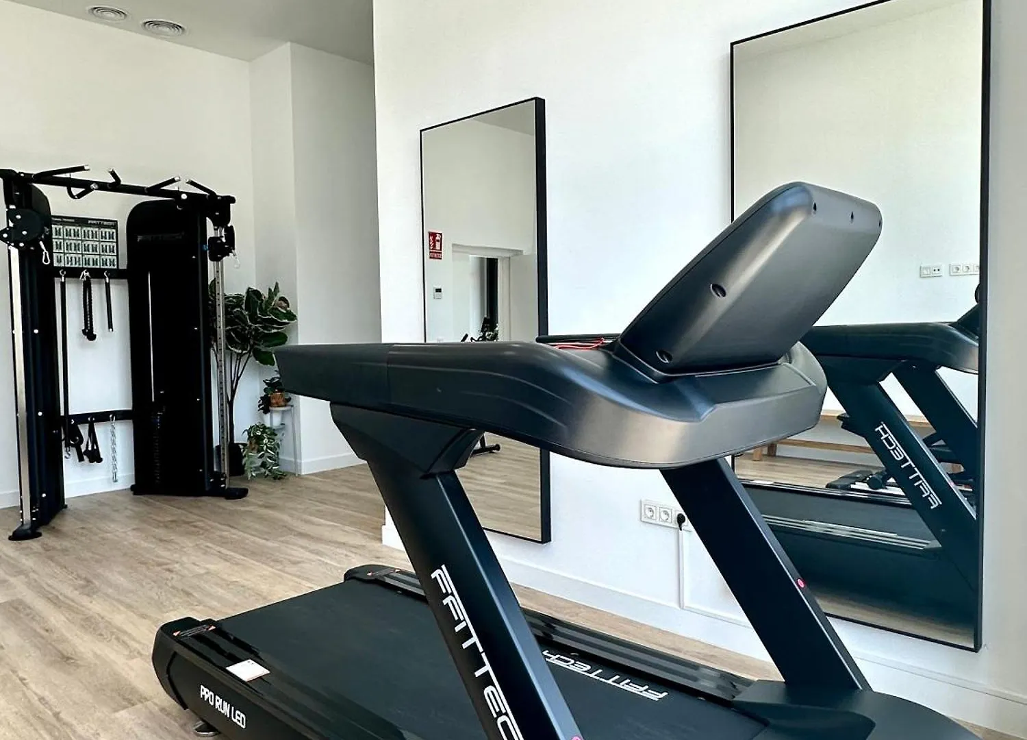 Aq 21 Floor 3 Bed Apartment Malaga